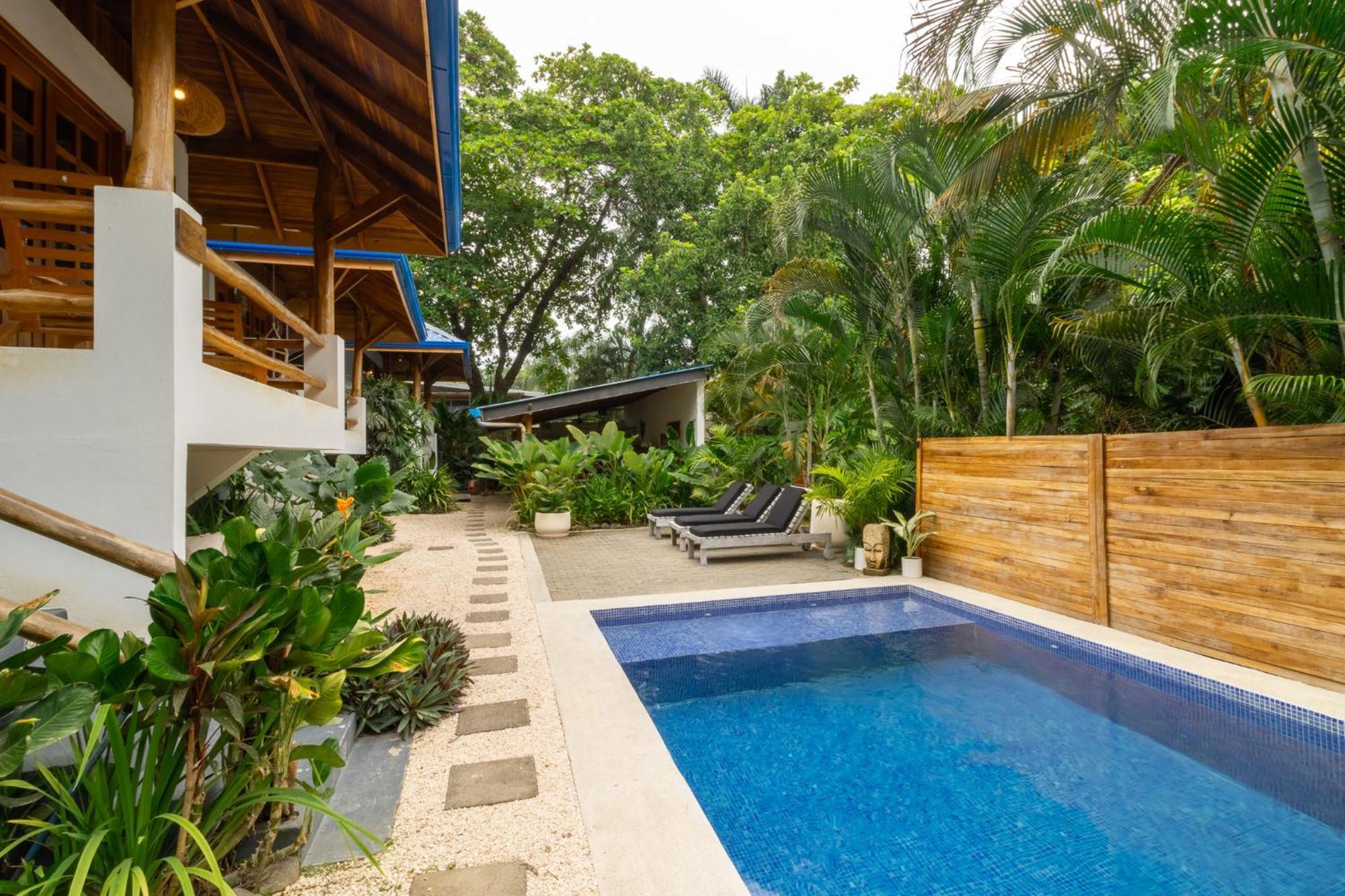 Готель Blue Surf Sanctuary Playa Santa Teresa  Екстер'єр фото