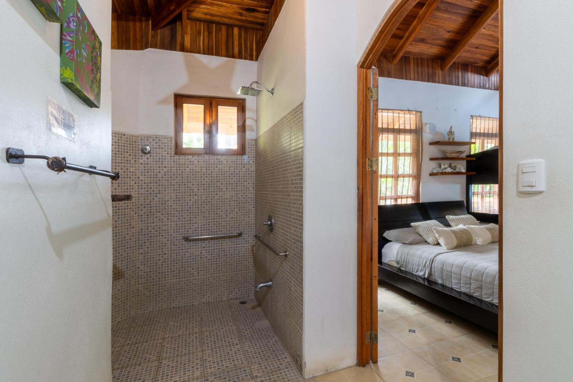 Готель Blue Surf Sanctuary Playa Santa Teresa  Екстер'єр фото